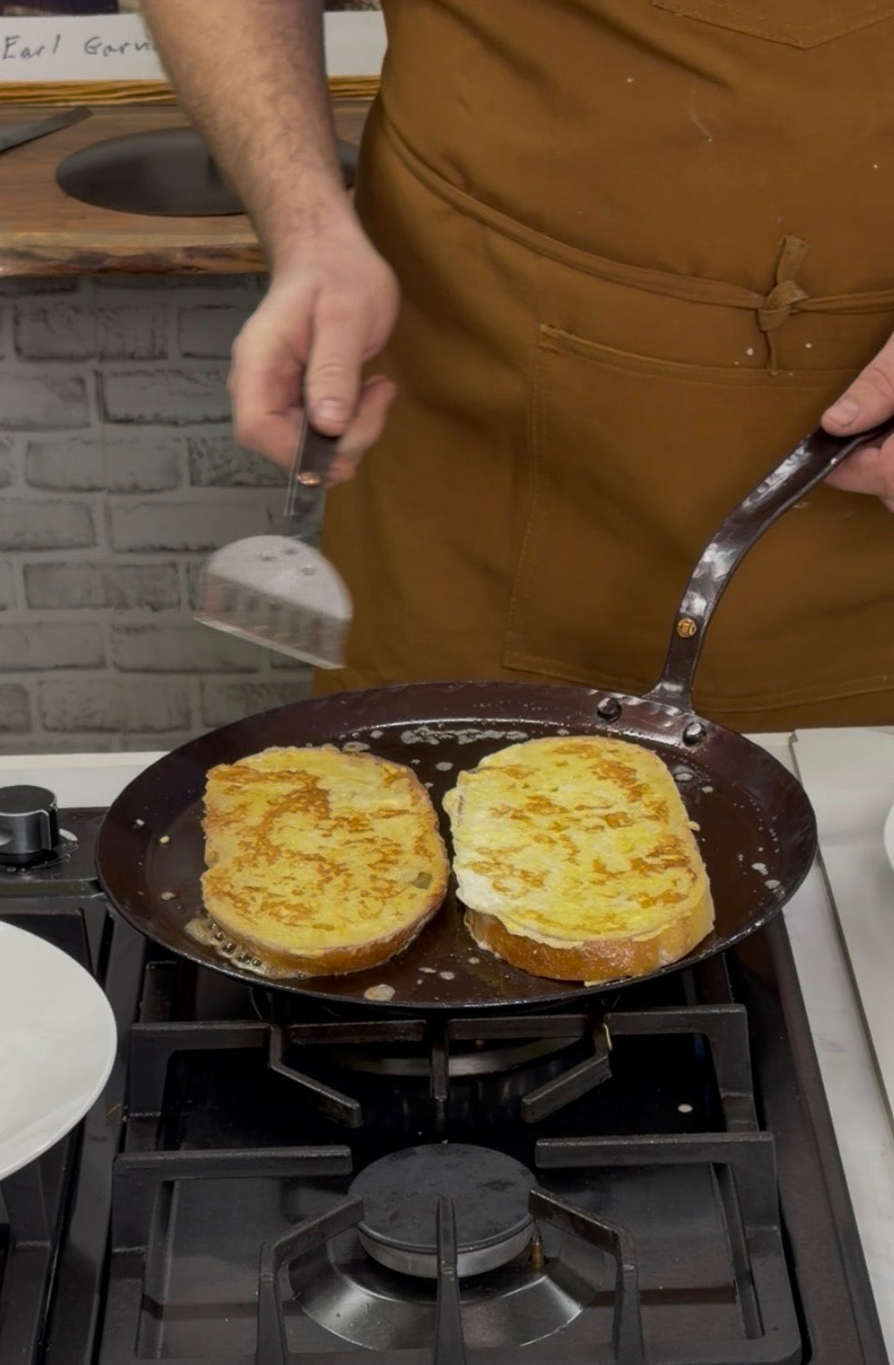 The Sonoran Griddle - Pure Carbon Steel