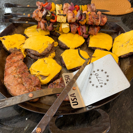 The America 250 Collection Grilling Set