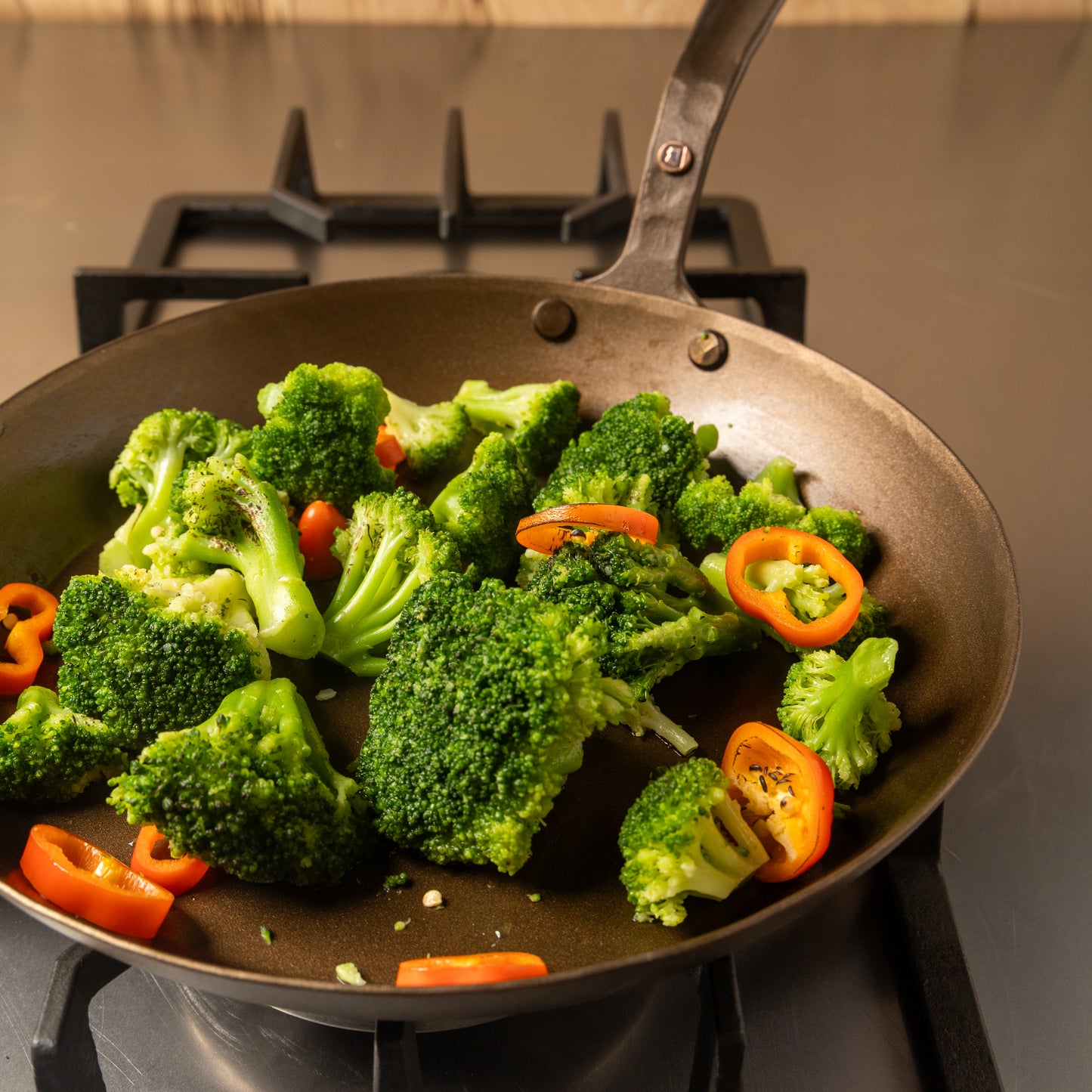 10" Round Carbon Steel Skillet - Hand Forged