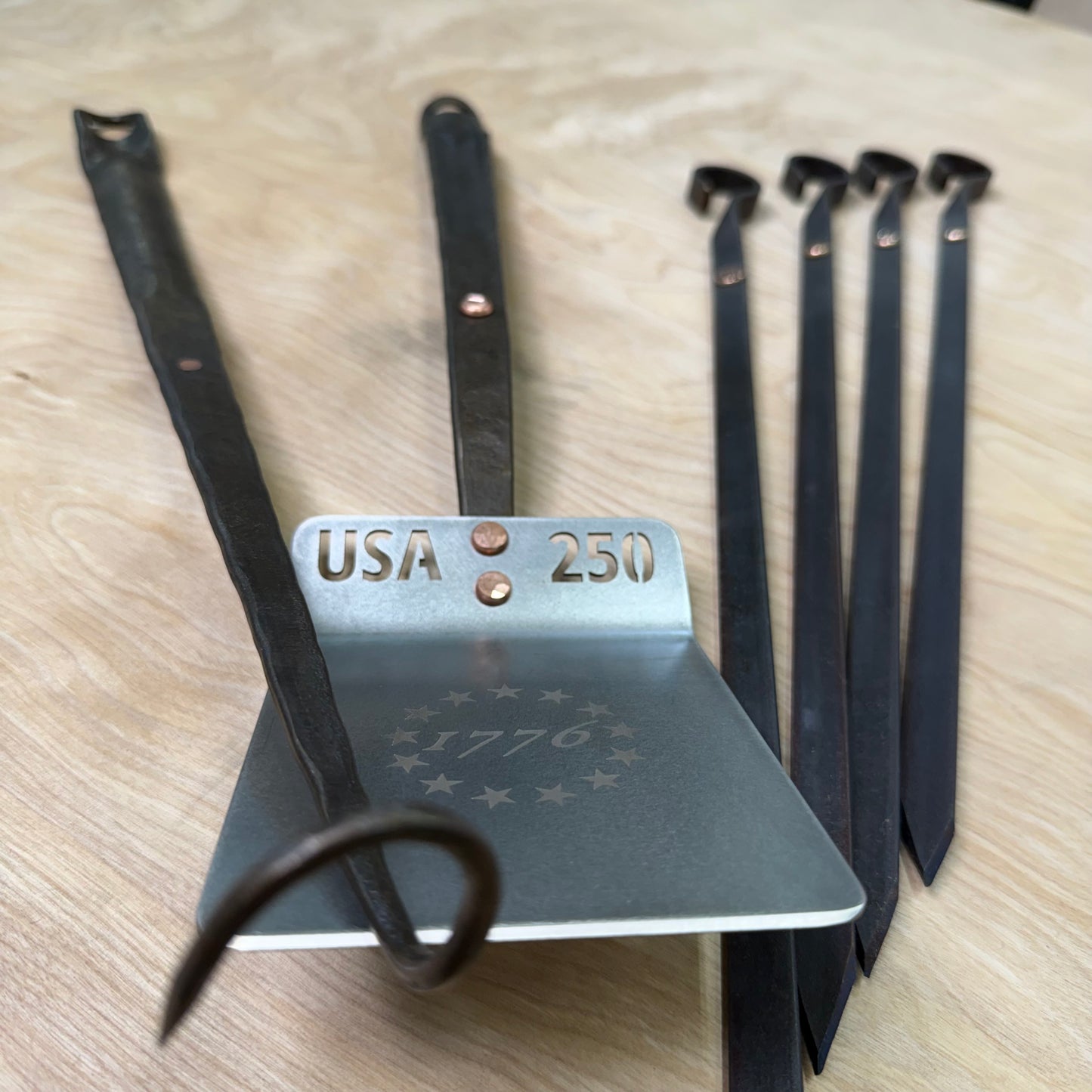 The America 250 Collection Grilling Set
