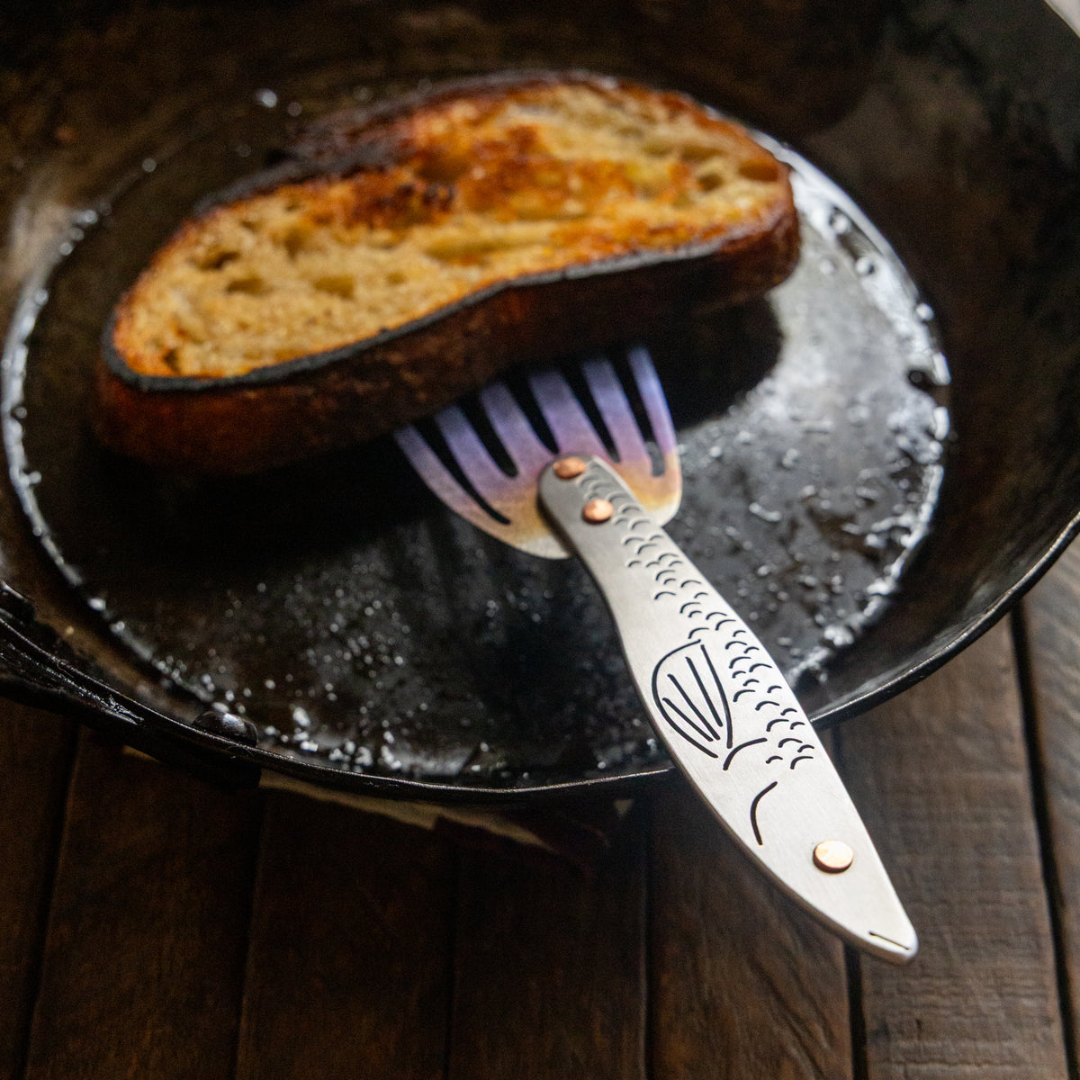 The Guppy    Titanium Flex Spatula