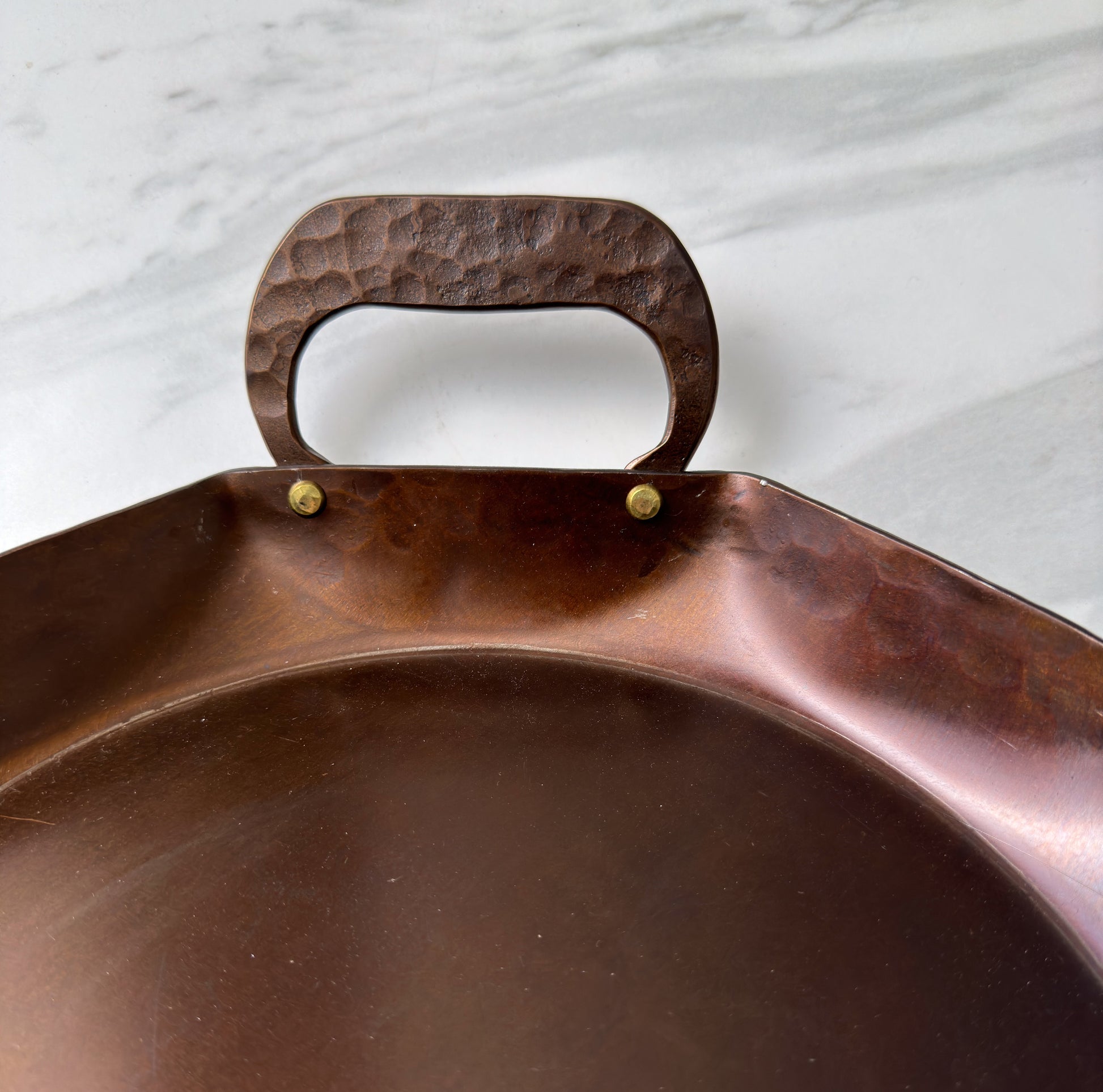 Antique Copper Shallow Roasting Pan With Cast Iron Handle 