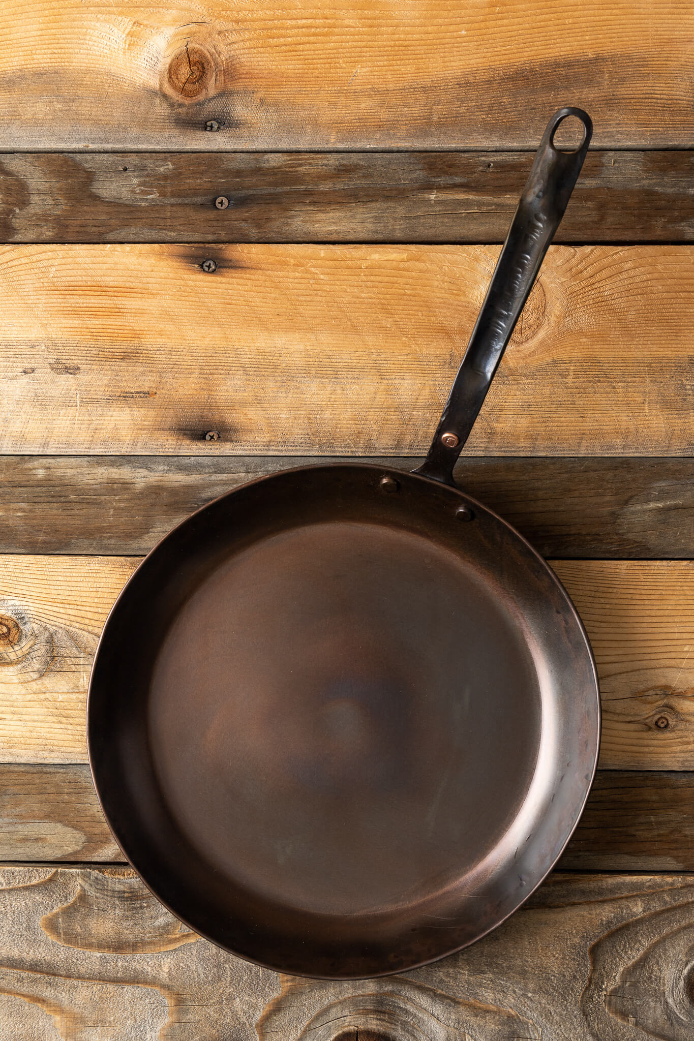 12 Round Carbon Steel Skillet - Hand Forged